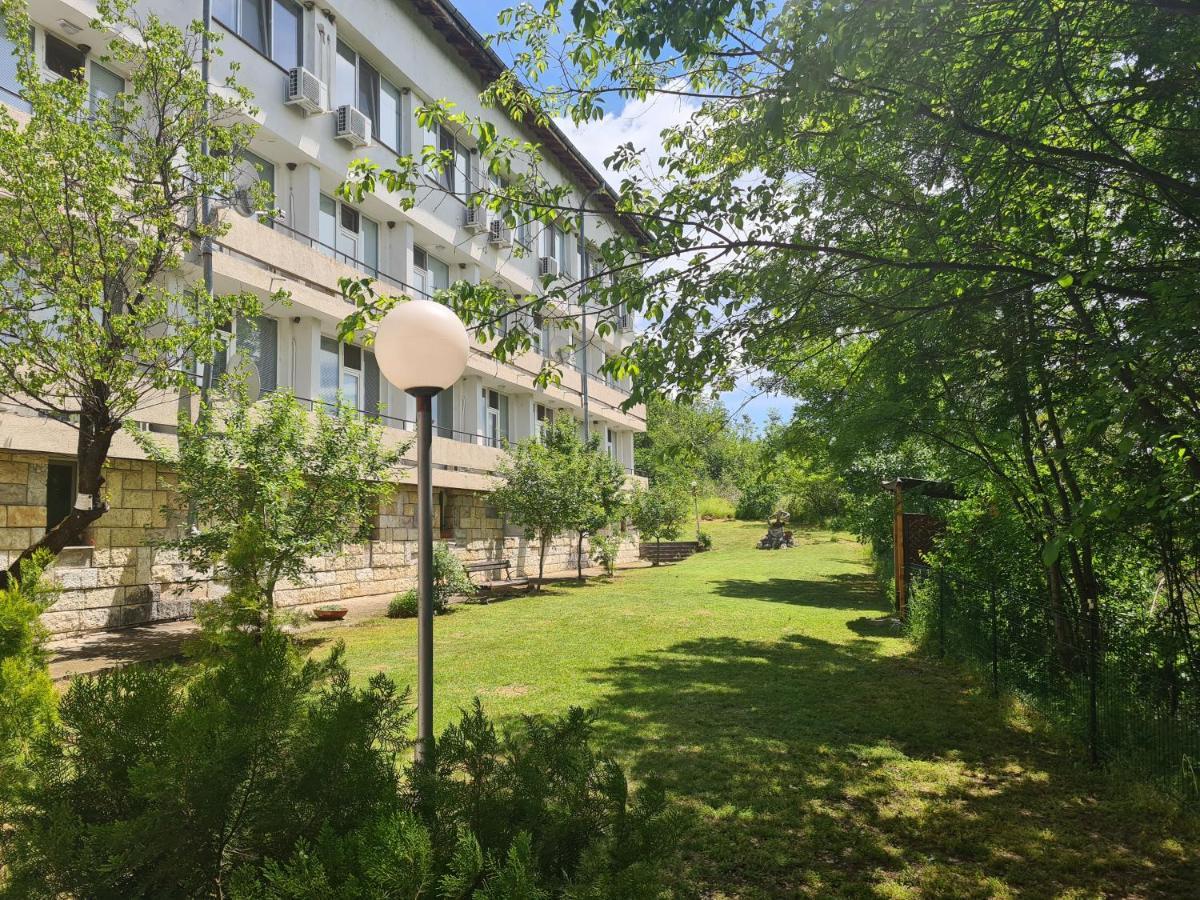 Туристически Дом Кайлъка Plewen Exterior foto